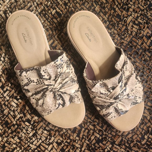 Clarks Collection Jillian Leap Wedge Sz8.5 W - Picture 3 of 5